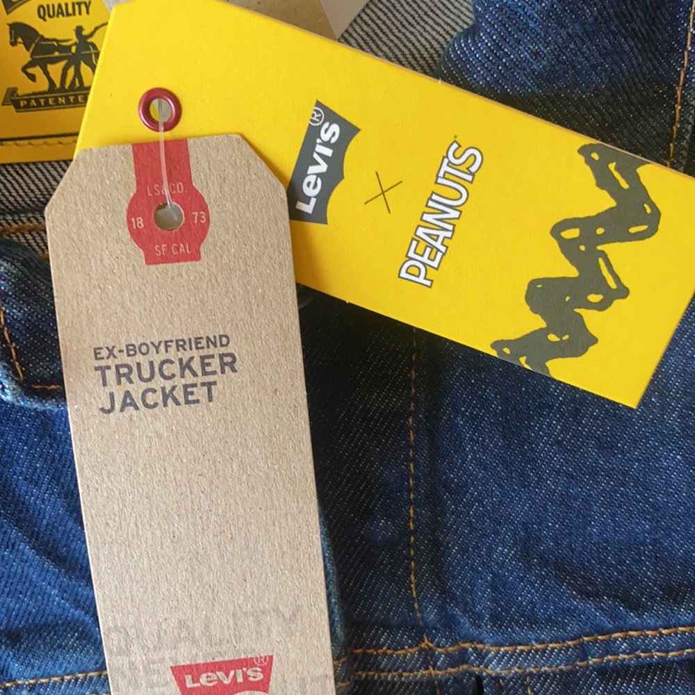 New Levi's x Peanuts denim trucker jacket - Picture 7 of 12